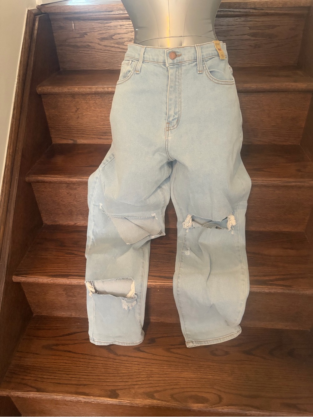 Vibrant Light Blue Distressed Skinny Jeans